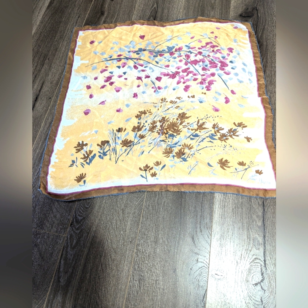- Vera Neumann vintage scarf.   Beach floral theme.  25x 24 inches.…